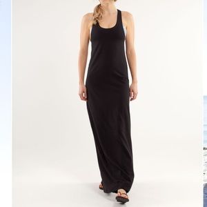 Lululemon Heatwave Maxidress Black size 8